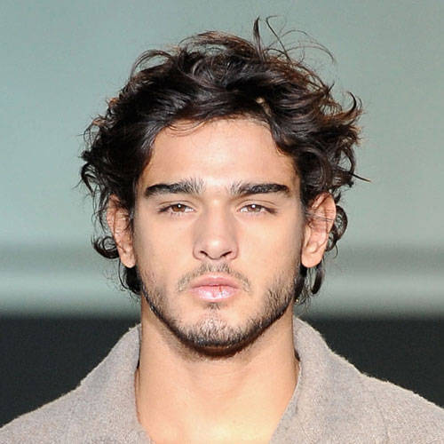 12 Cool Hairstyles For Men With Wavy Hair 12 Cool Hairstyles For Men With Wavy Hair