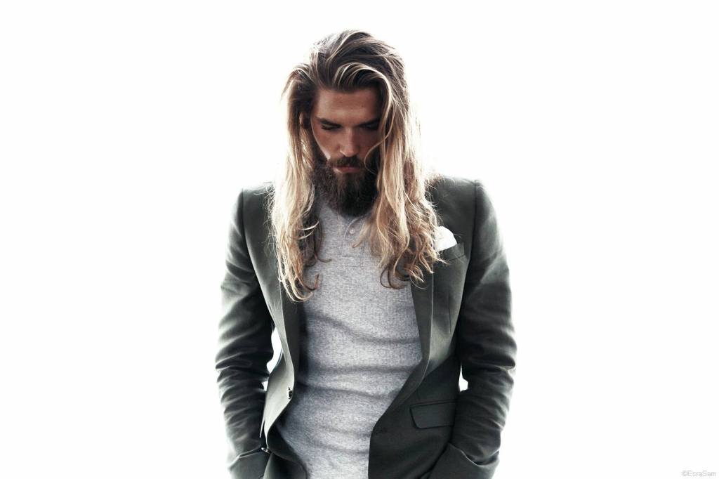10 Model Rambut Panjang Untuk Pria 2015