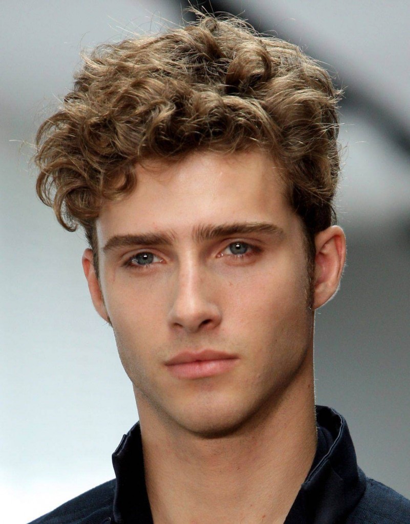 PINTREST-CURLY | Hairstyles & Haircuts for Men & Women