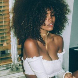 How to Style Curly Hair for a Black Woma