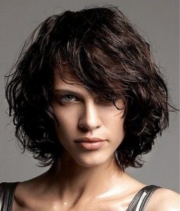 32 Perfect Hairstyles For Round Face Women Hairstyle On Point