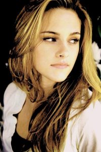 Female Celebrities Hairstyles Kristen Stewart