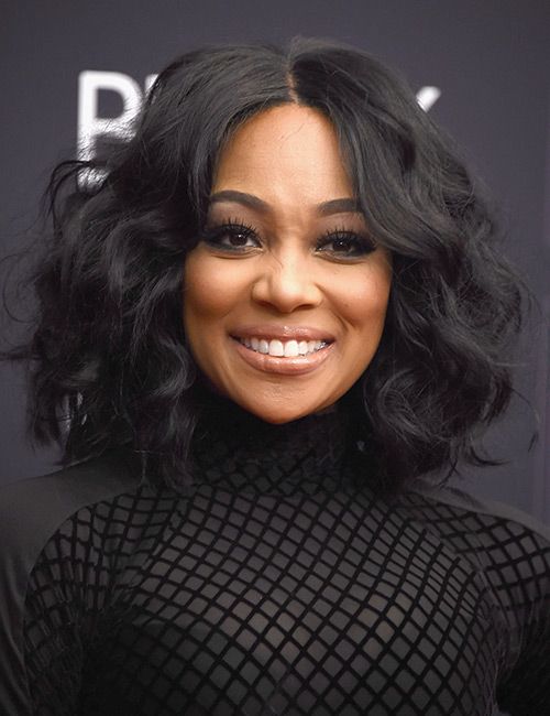 45-beautiful-black-women-hair-styles-loose-waves-above-the-shoulder