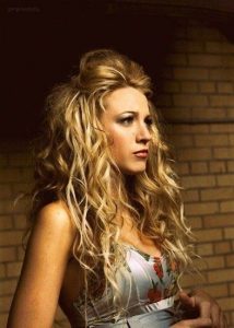 Curly Hairstyles for Women Half Up Half Down Messy Curls