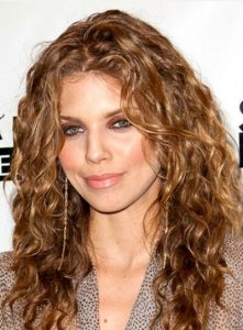 Curly Hairstyles for Women Loose Waves