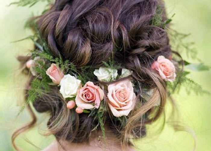 Outdoor Wedding Hairstyles