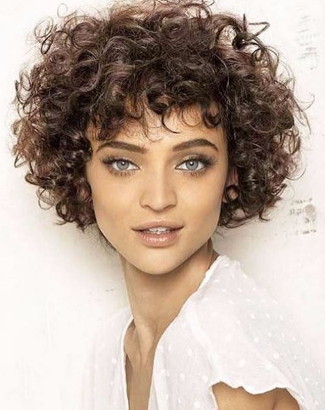 Women's Short Curly Hairstyles Over 40