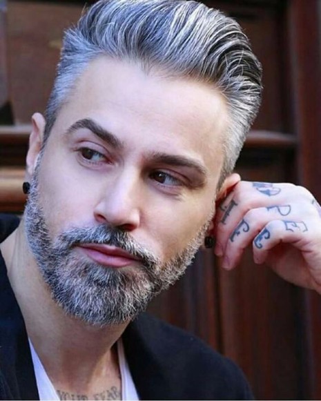 40 Photos of Men Who Look Great with Silver Hair