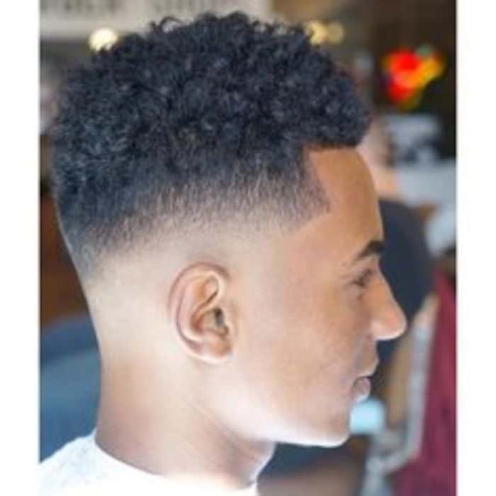 40 Hairstyles for Men in Their 40s - 14