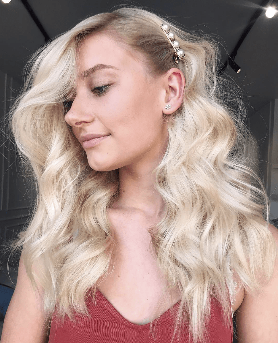 Stunning Wedding Hairstyles for the 2019 Season | Bridal Blowout | Hairstyleonpoint.com