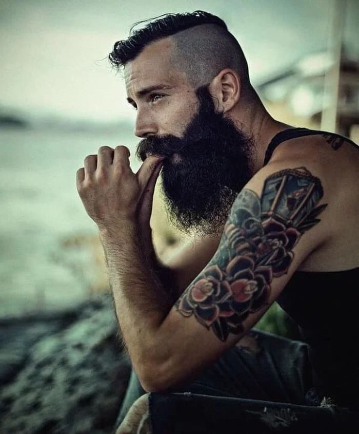 How To Line Up Your Beard 