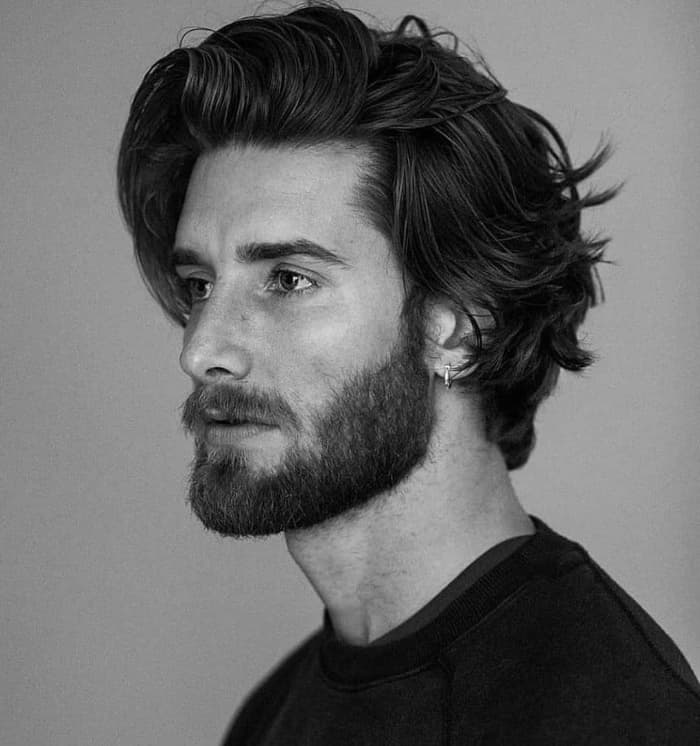 29 Best Long Hairstyles For Men [2022 Guide]