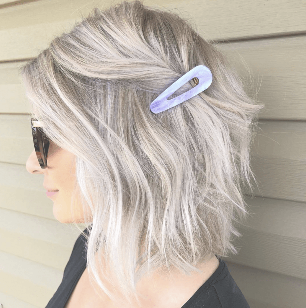 Chic Short Bob Hairstyles | Bob with Twist | Hairstyleonpoint.com