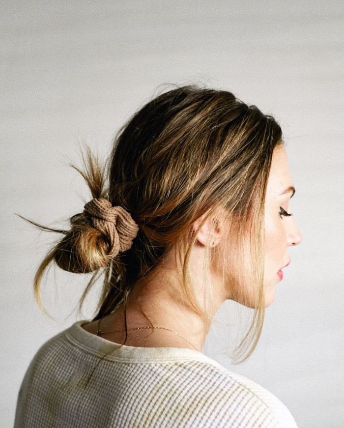 Hairstyle Messy Bun Tutorial