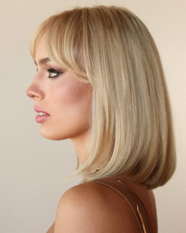 29 Stylish Lob Haircuts And Long Bob Hairstyles In 2023   Lob With Side Bangs 600x750 