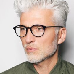 White-Haired Nice Guy