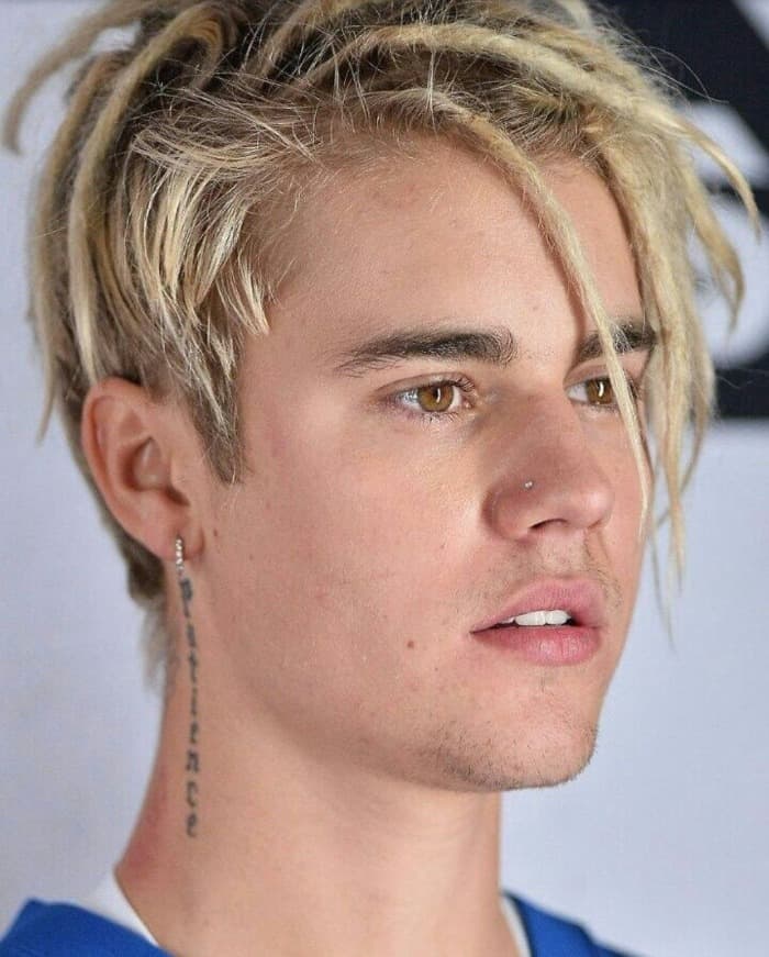 Justin Bieber debuts shorter, mature haircut for Us Weekly
