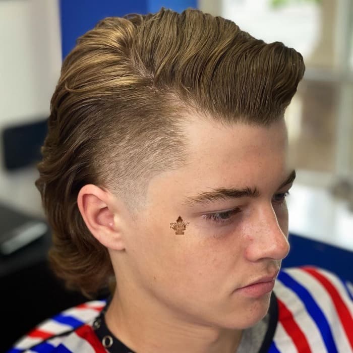 What hairstyles do teenage guys like?