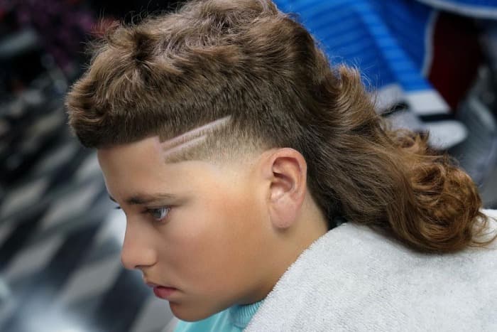 Flying Side Part with Mullet