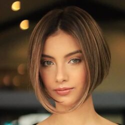 Short Hairstyles & Haircuts for Women
