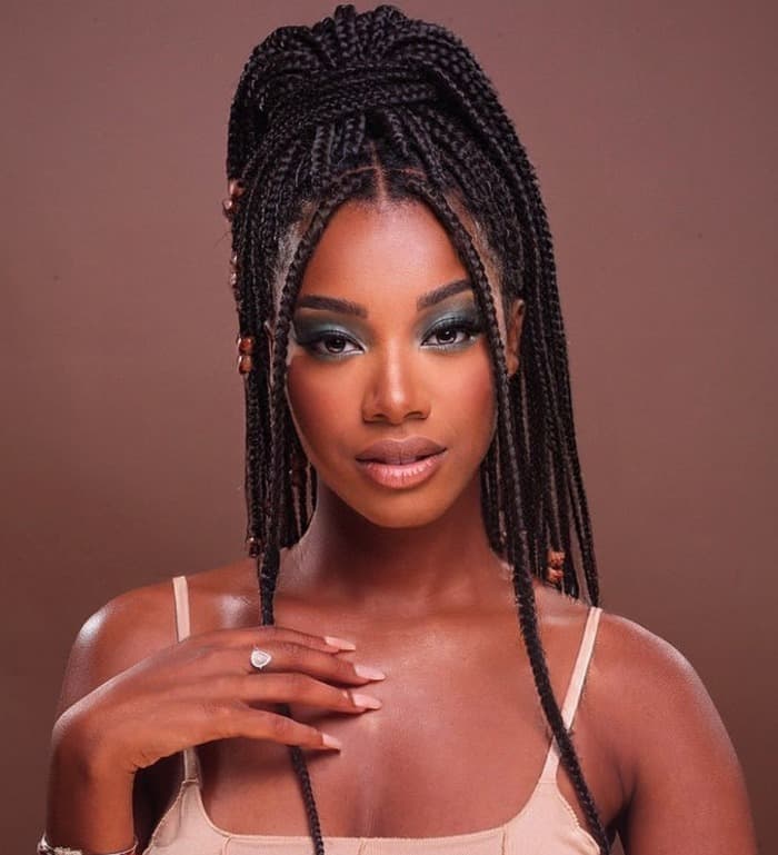 What's the Difference Between Knotless Braids and Box Braids