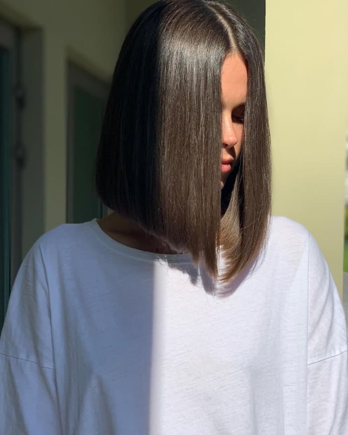 asymmetrical bob medium