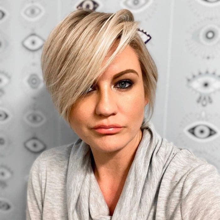 Cutest Pixie Bob Haircut to Try in 2023 - Hairstyle on Point