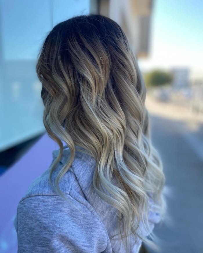 High Contrast Balayage with Cold Babylight