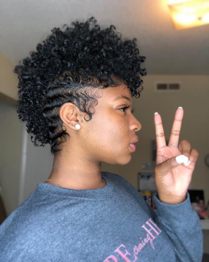 50 Short Hairstyles for Black Women for 2023 - Page 19 of 51 ...