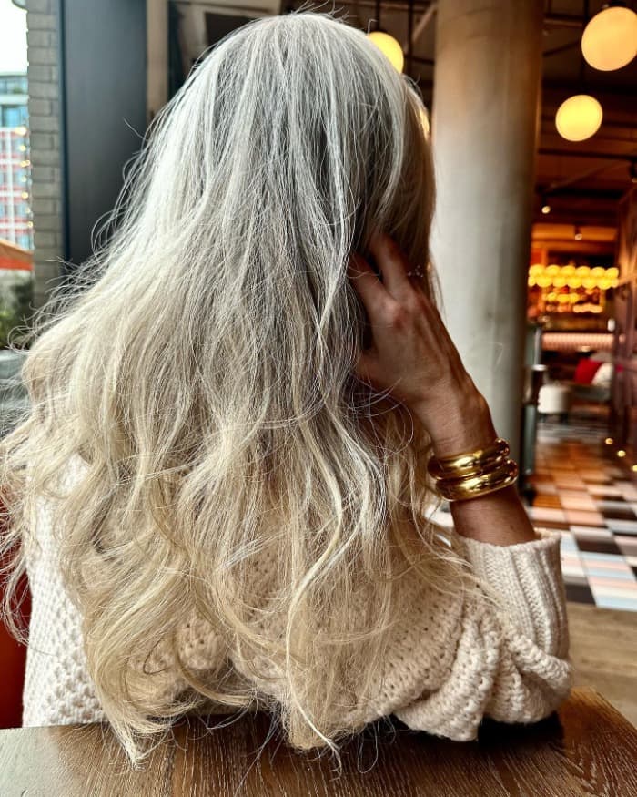Very Long Silver Waves