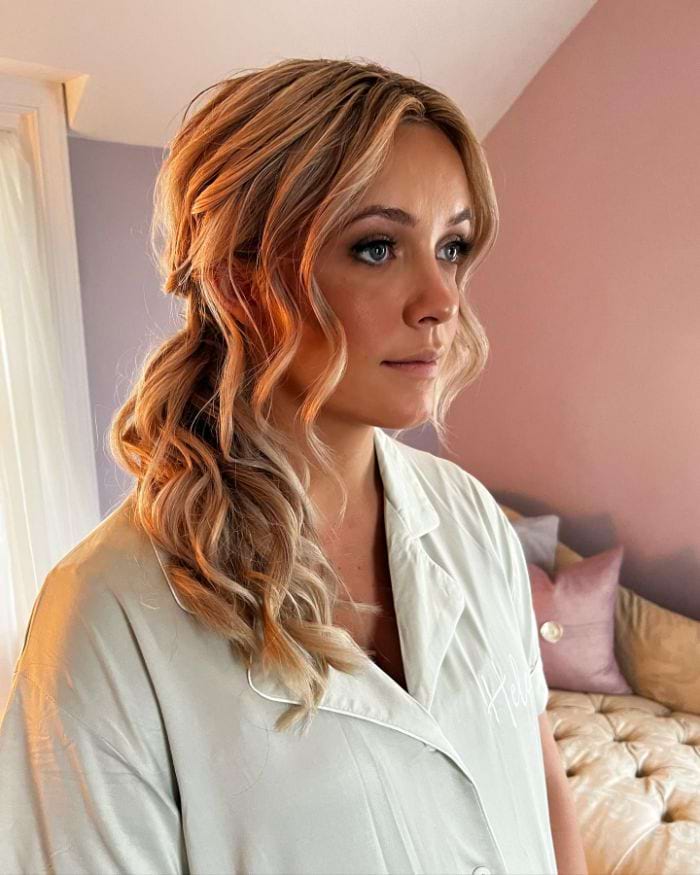 Side Ponytail